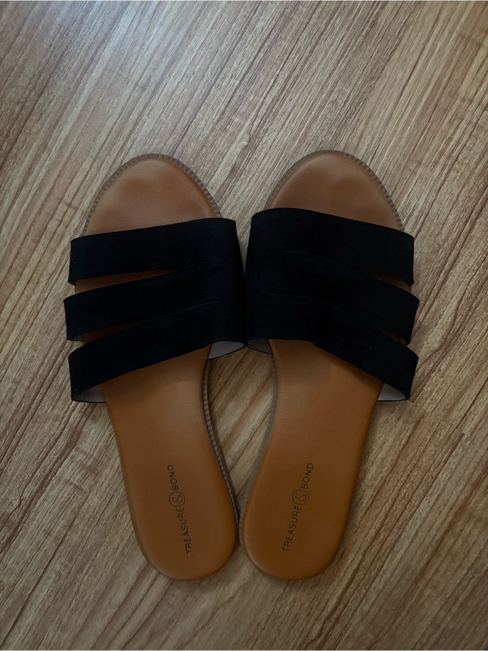 Treasure & Bond Black Triple-Strap Slide Sandals for Women